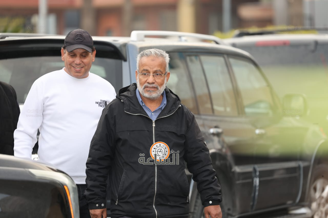 Madar Al-Saa Images 0.8790551771523554