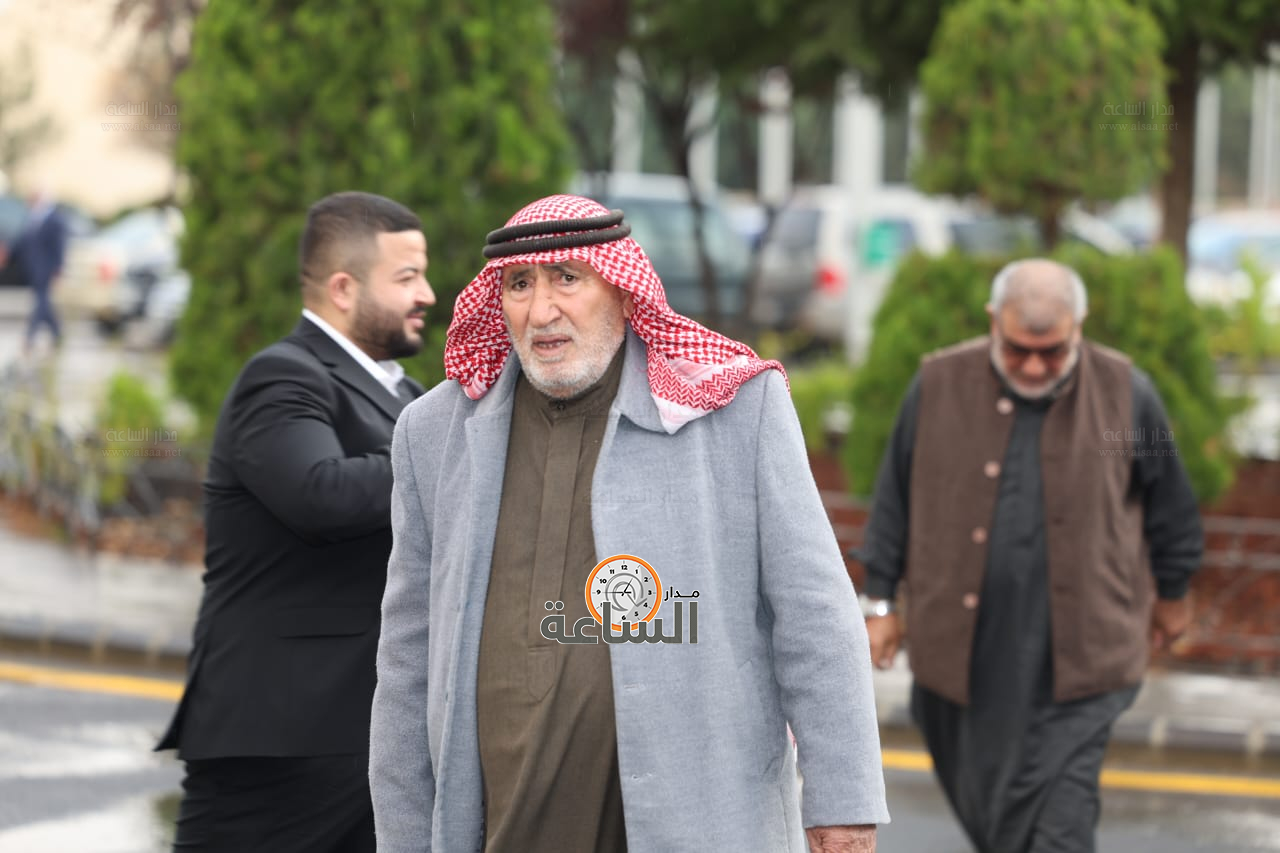 Madar Al-Saa Images 0.644212925391182