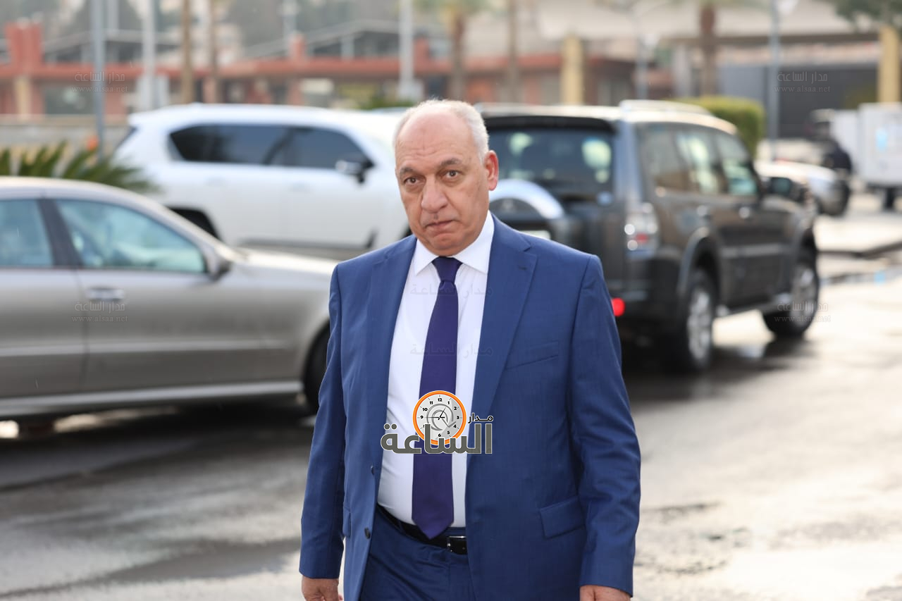 Madar Al-Saa Images 0.7496558902163465