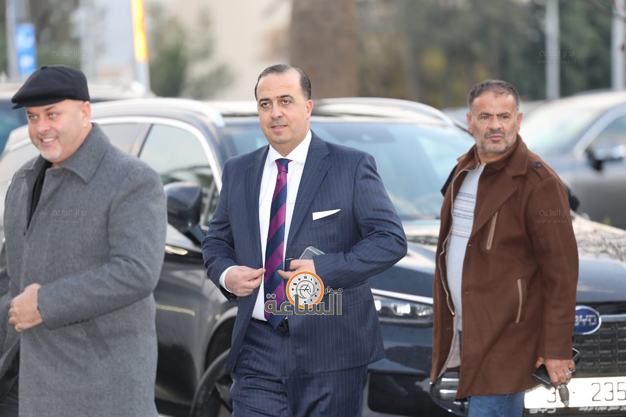 Madar Al-Saa Images 0.658069358137663