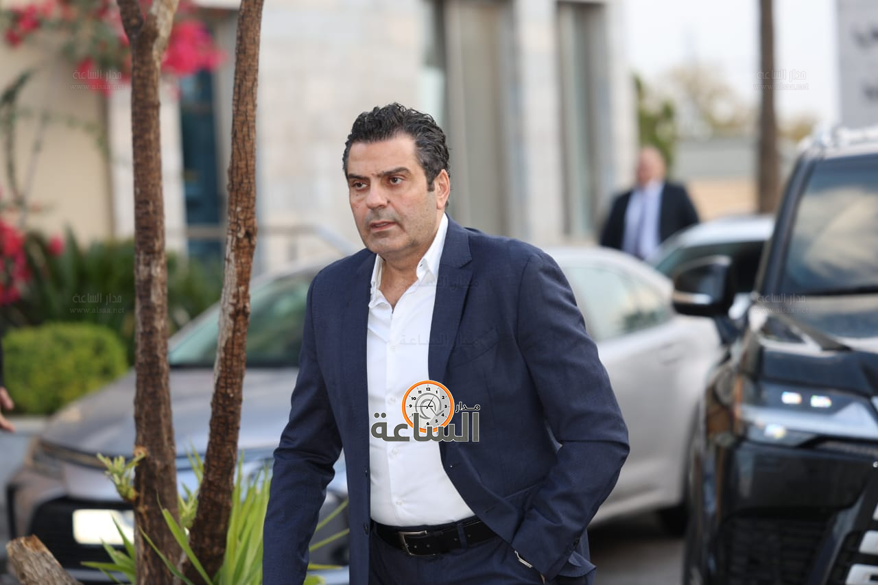 Madar Al-Saa Images 0.3583252935573352