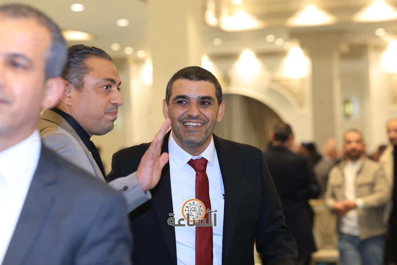 Madar Al-Saa Images 0.2698066582623142