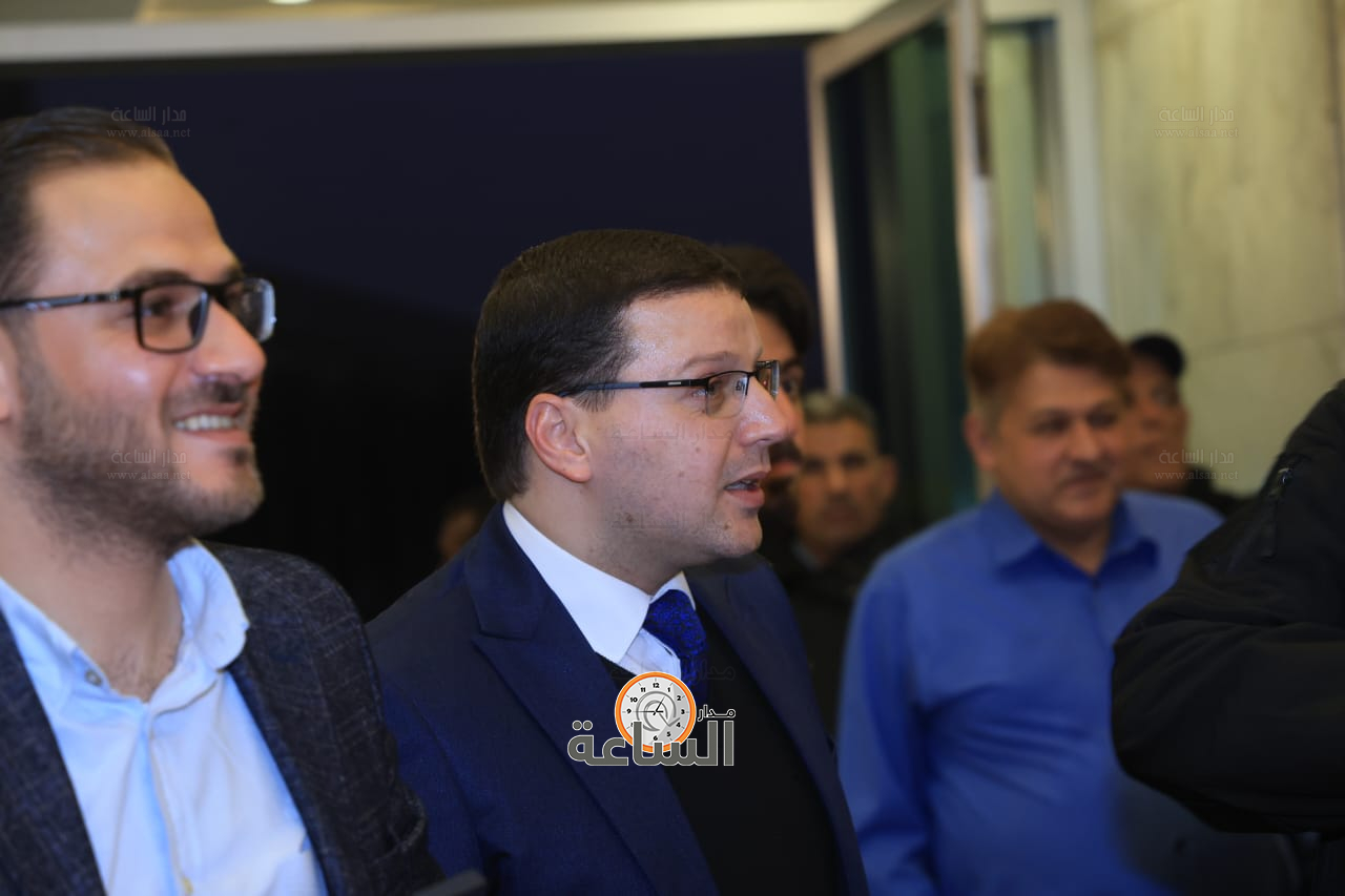 Madar Al-Saa Images 0.35780939878015394