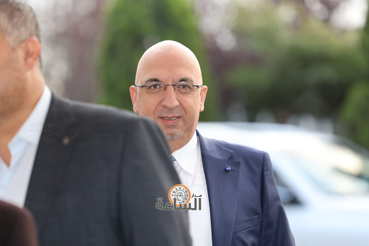 Madar Al-Saa Images 0.4449886767796126