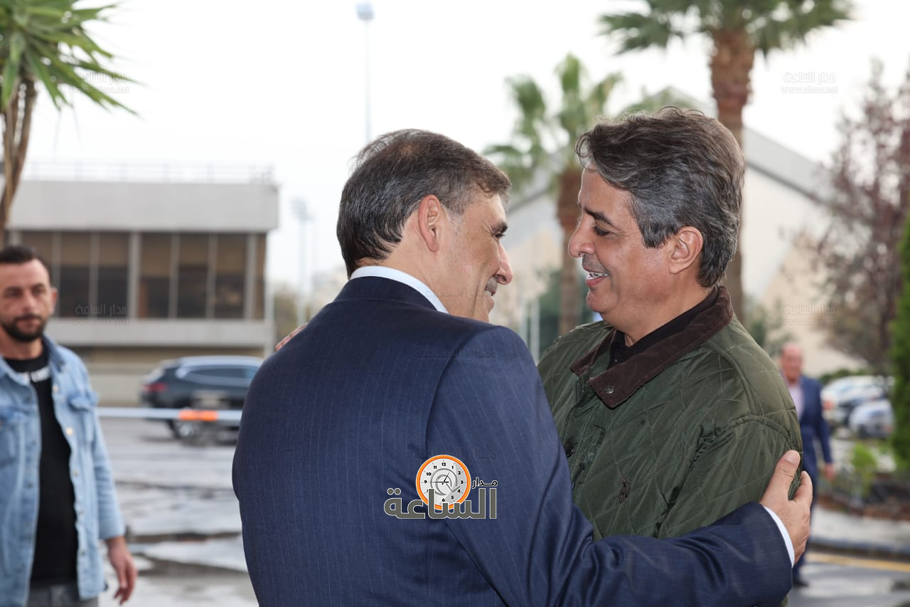 Madar Al-Saa Images 0.8765222962430128