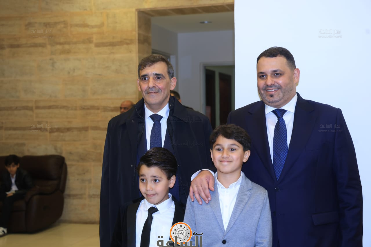 Madar Al-Saa Images 0.7210406274444231