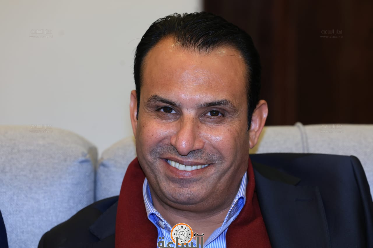 Madar Al-Saa Images 0.015704363537695887