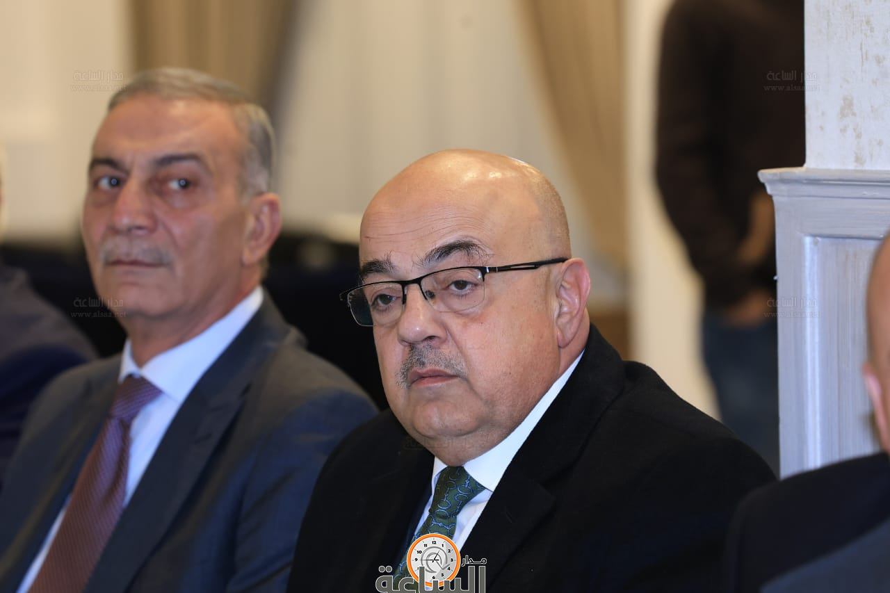 Madar Al-Saa Images 0.9918244025191583