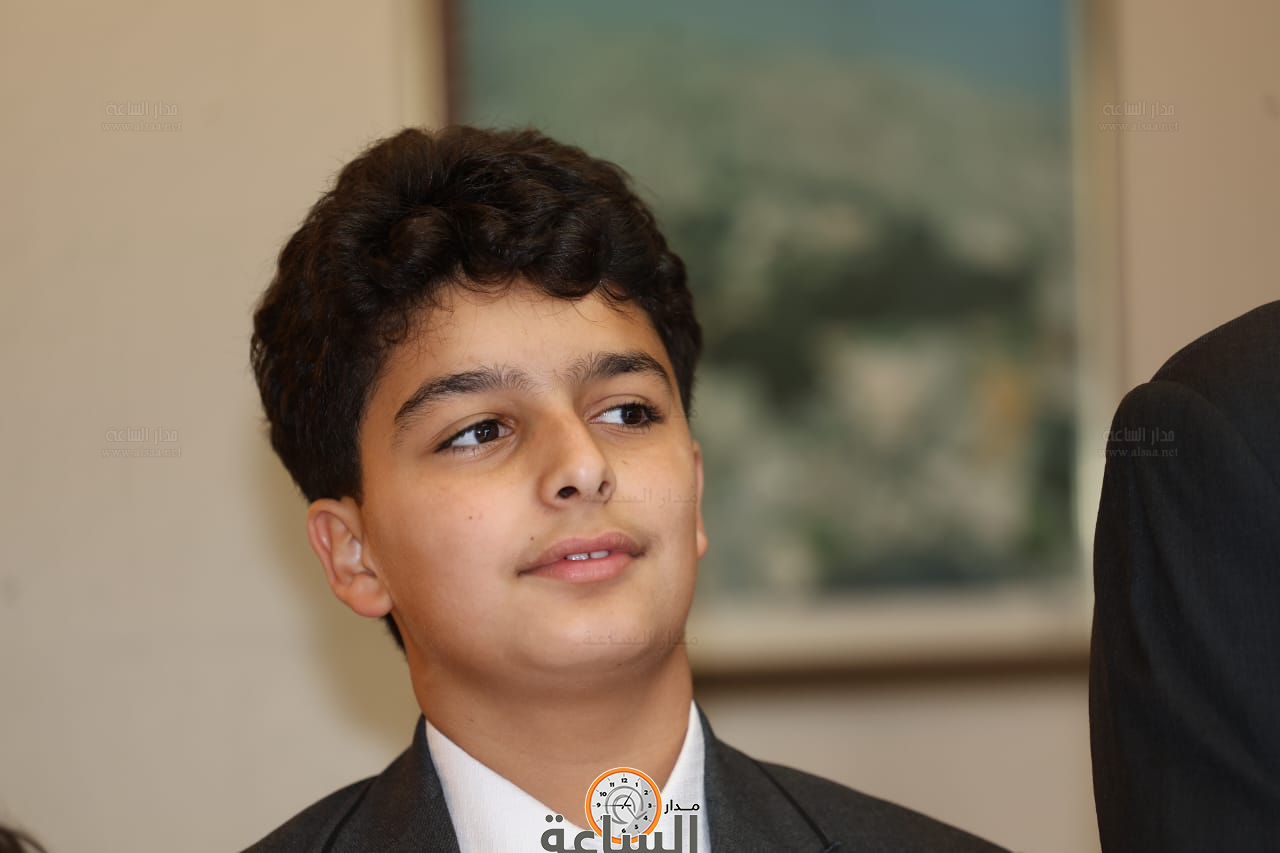 Madar Al-Saa Images 0.22190589095092617