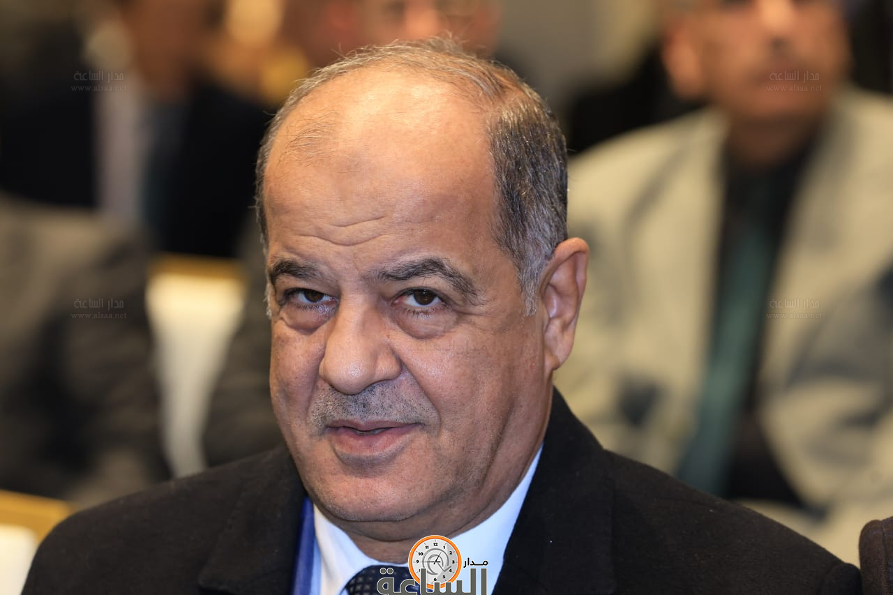 Madar Al-Saa Images 0.16970875810250274