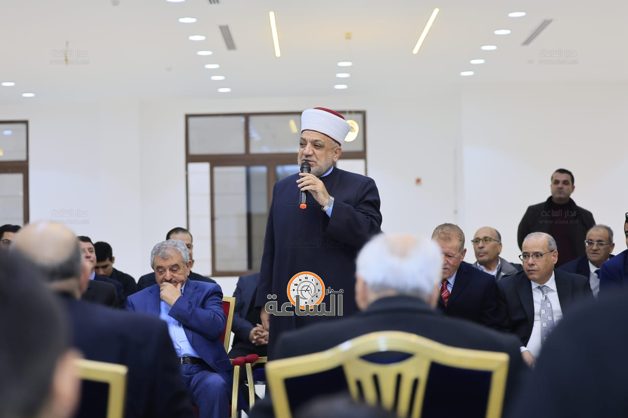 Madar Al-Saa Images 0.12442716057970071