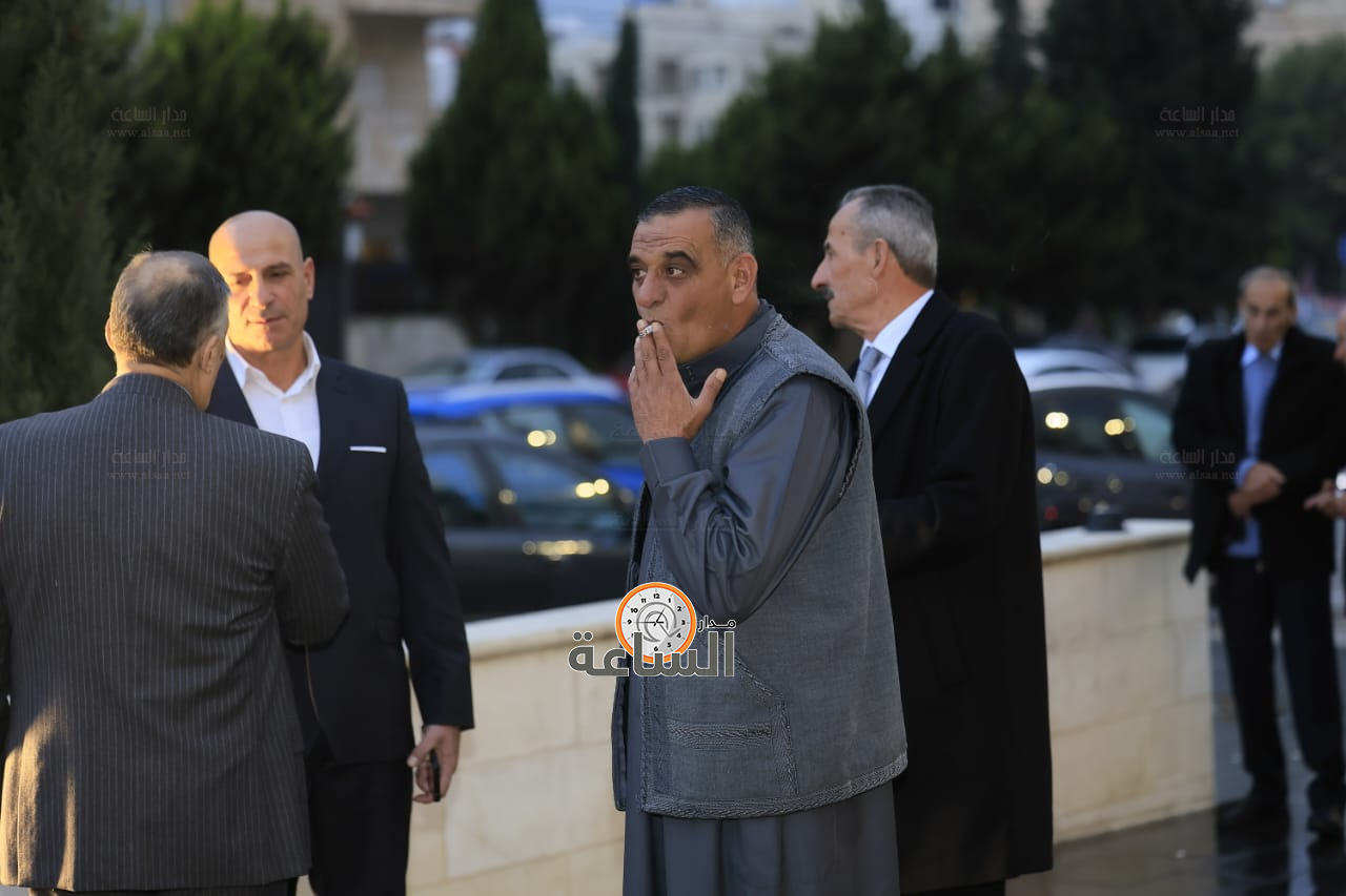 Madar Al-Saa Images 0.9834384061450325