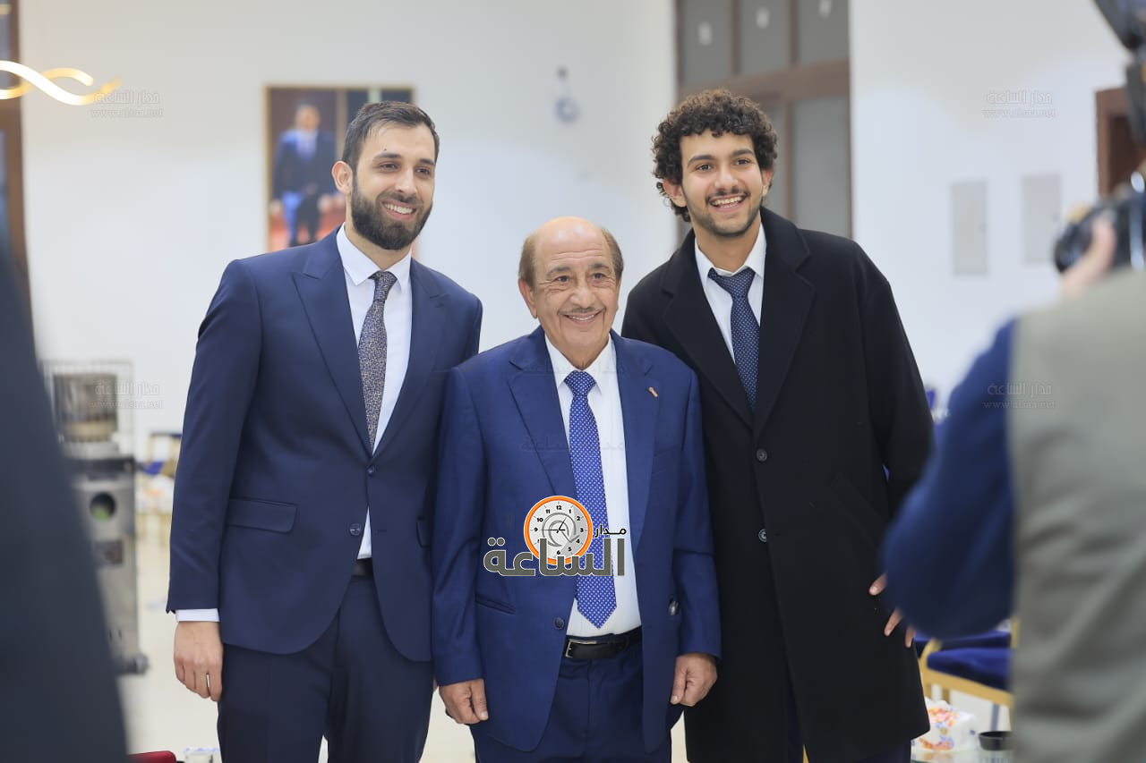 Madar Al-Saa Images 0.38146944753612