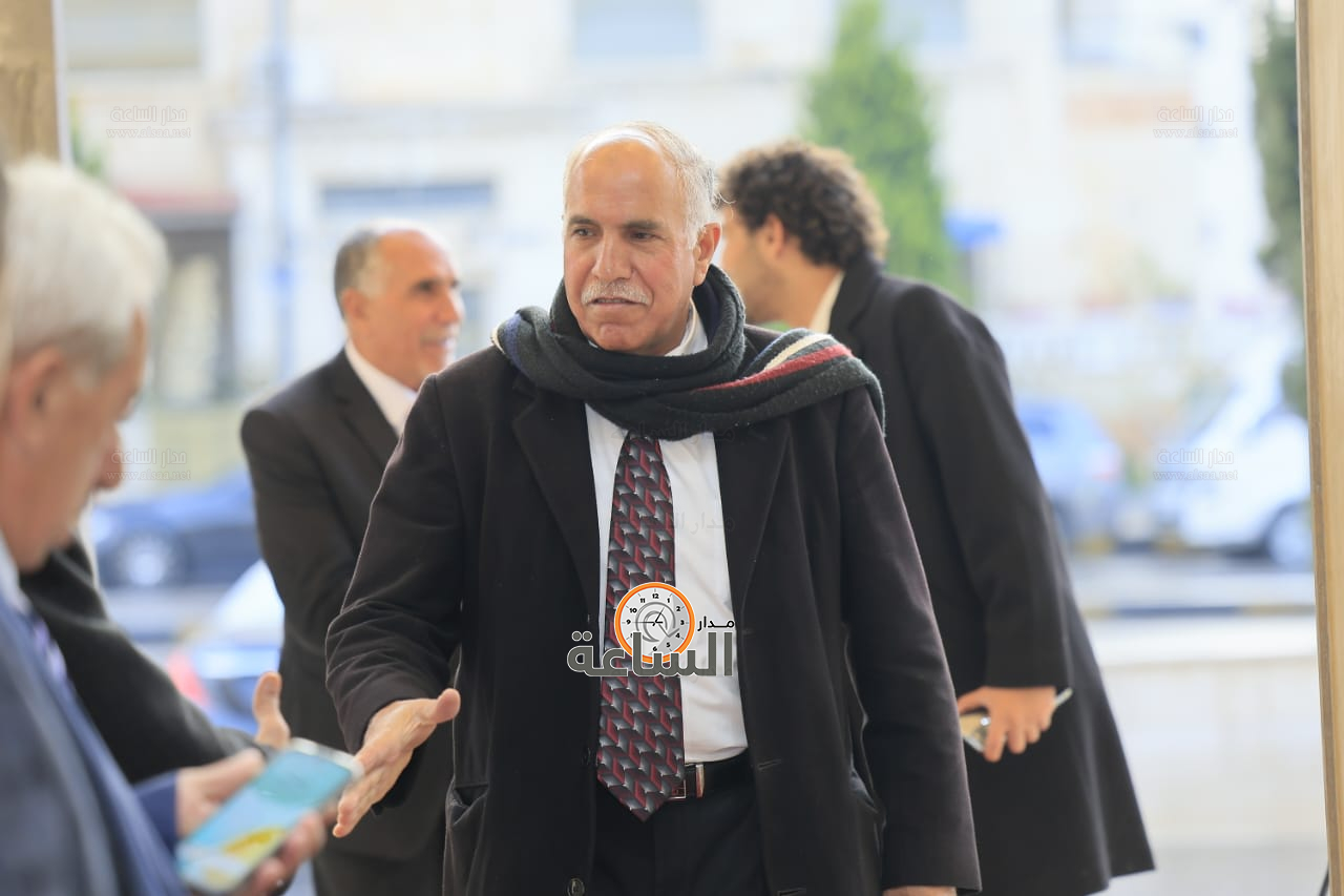 Madar Al-Saa Images 0.5390280442108855