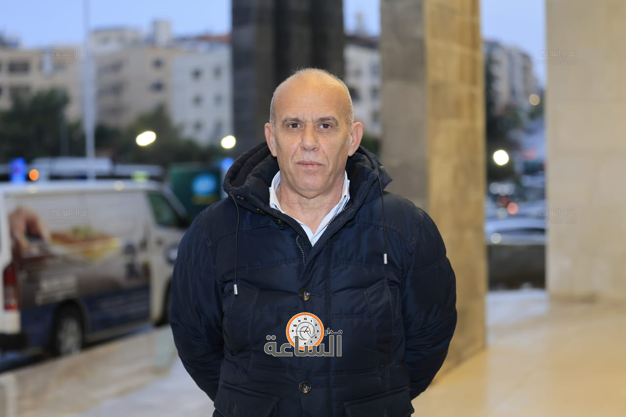 Madar Al-Saa Images 0.5842119131886457