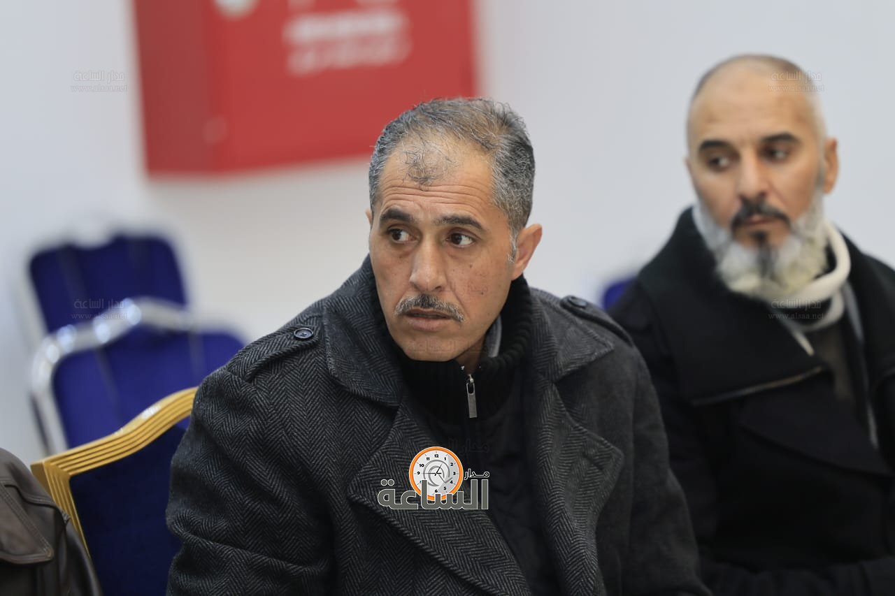 Madar Al-Saa Images 0.657378102900629