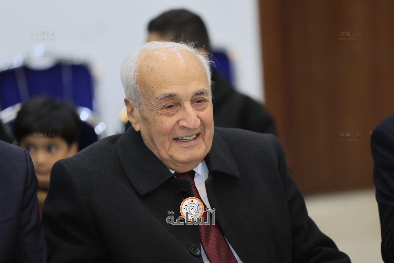 Madar Al-Saa Images 0.7816325526133501