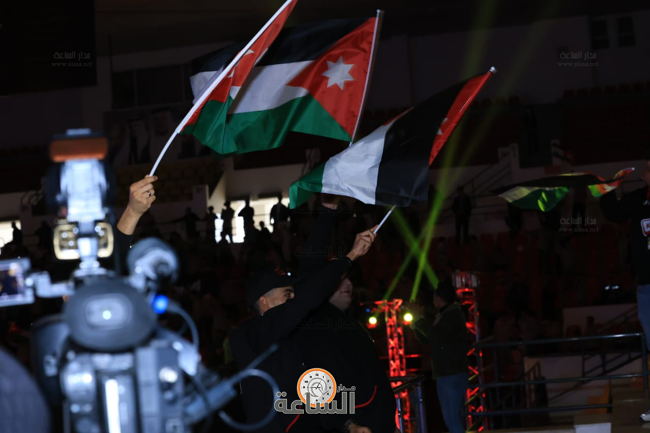 Madar Al-Saa Images 0.49878382620558126