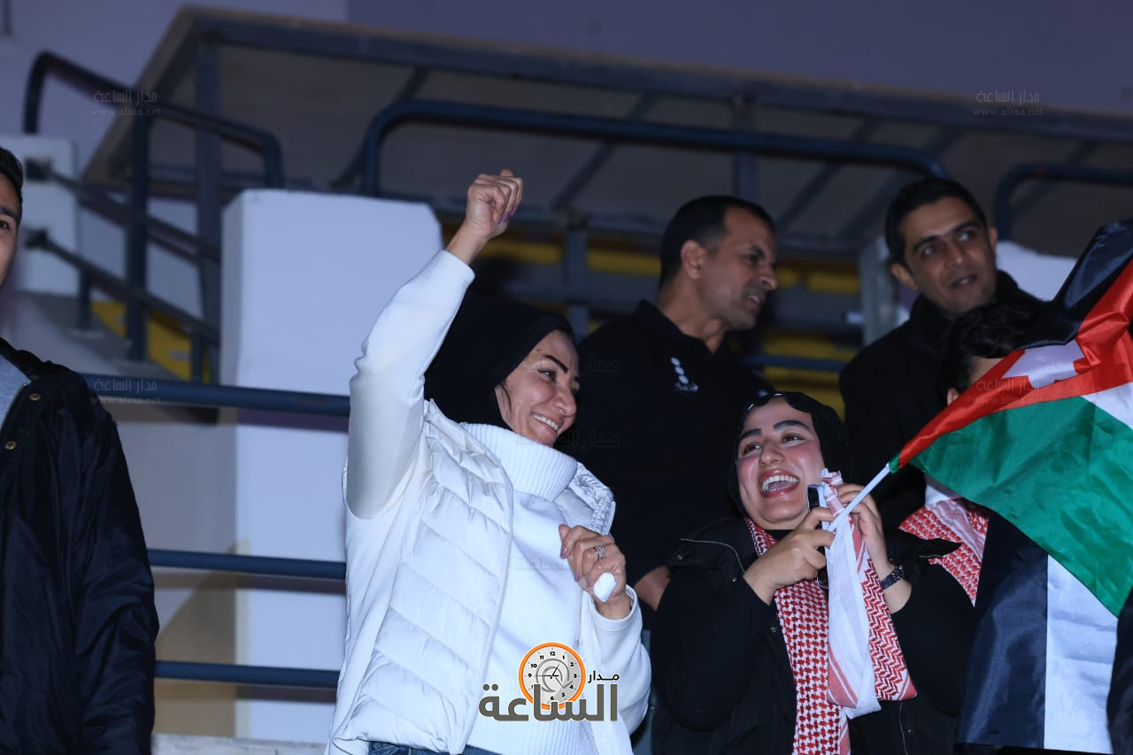 Madar Al-Saa Images 0.5396419654697785