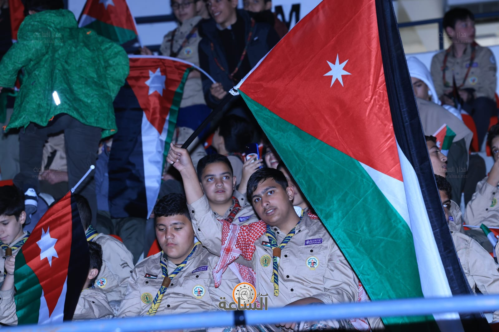 Madar Al-Saa Images 0.732915682427969