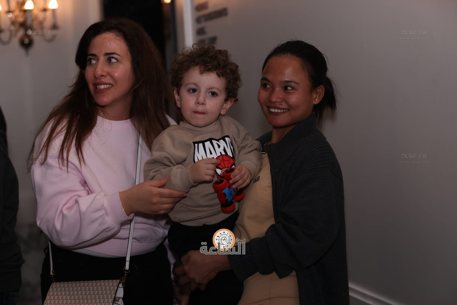 Madar Al-Saa Images 0.1914671397513592