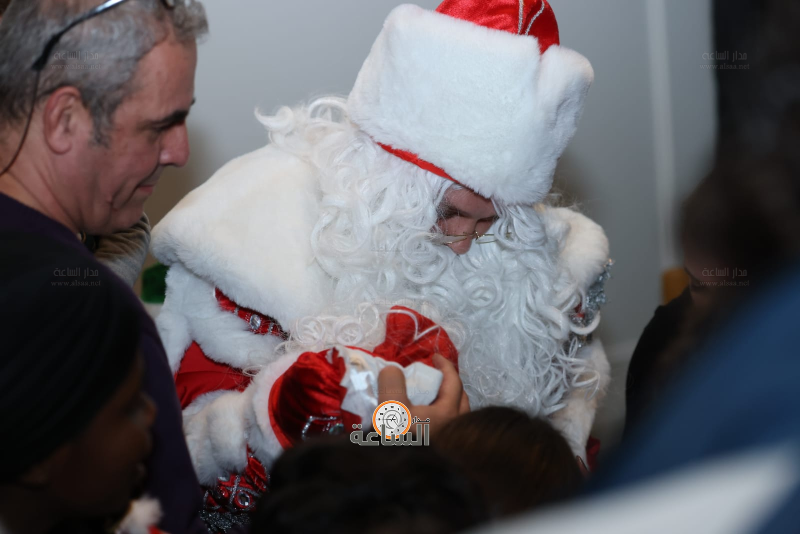 Madar Al-Saa Images 0.5712537128325893