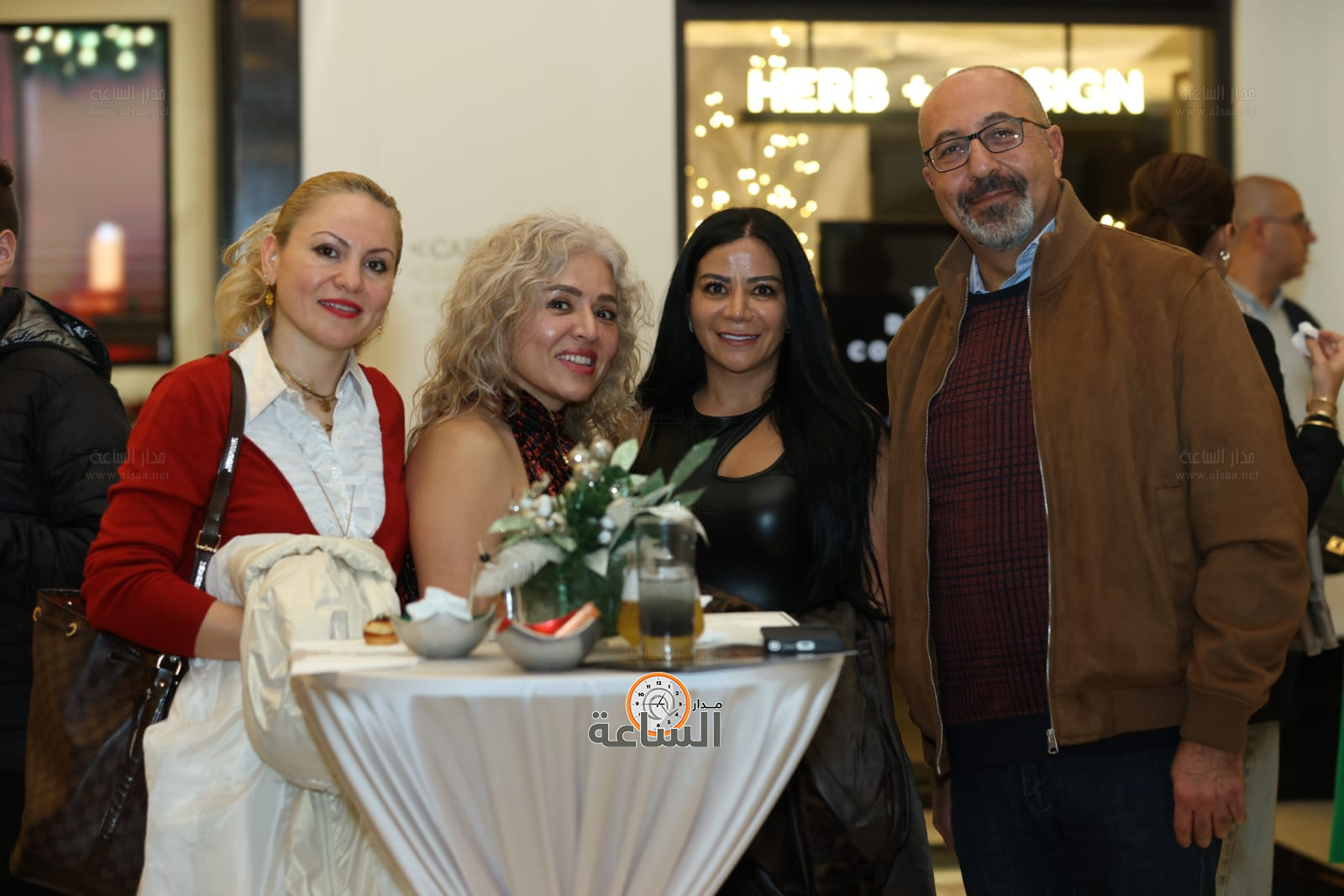 Madar Al-Saa Images 0.8205466304422192