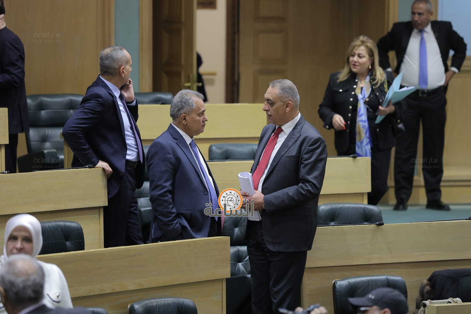 Madar Al-Saa Images 0.21187463995390388