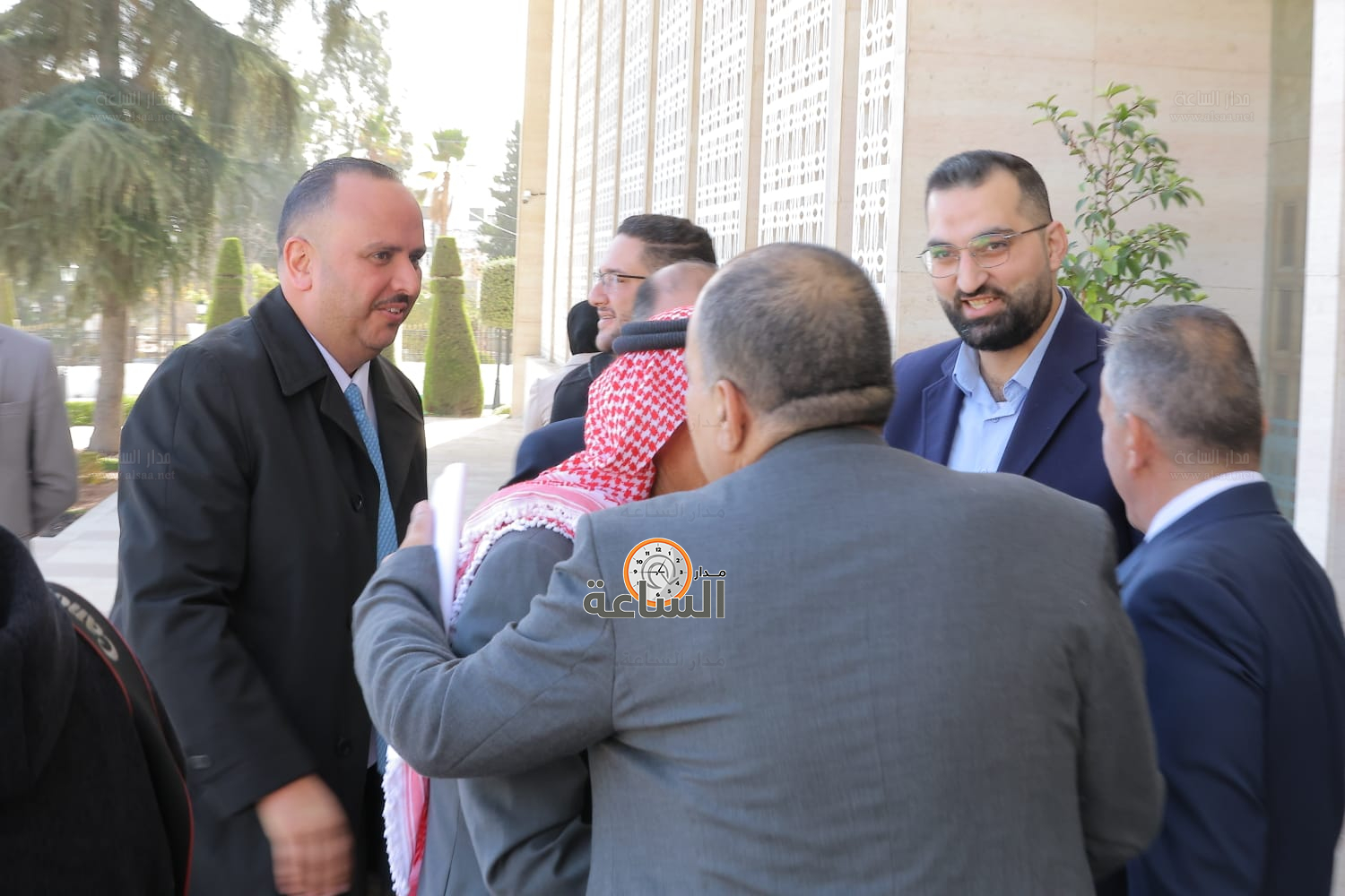 Madar Al-Saa Images 0.8417611971804411