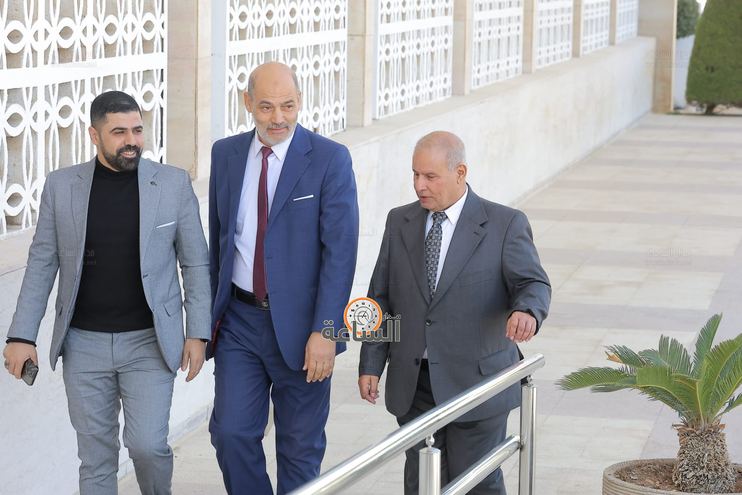 Madar Al-Saa Images 0.3198489065318574