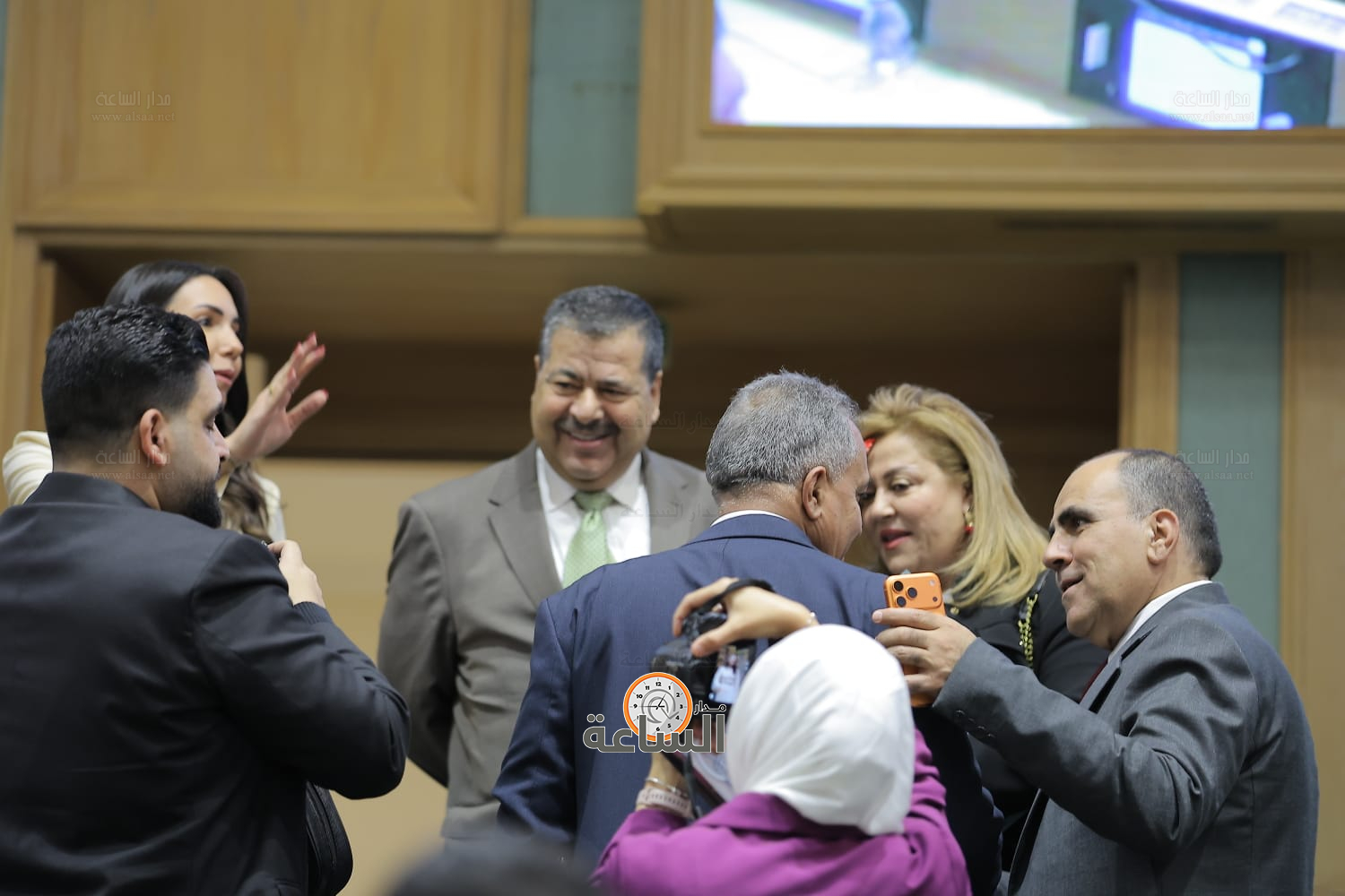 Madar Al-Saa Images 0.2970401472697336