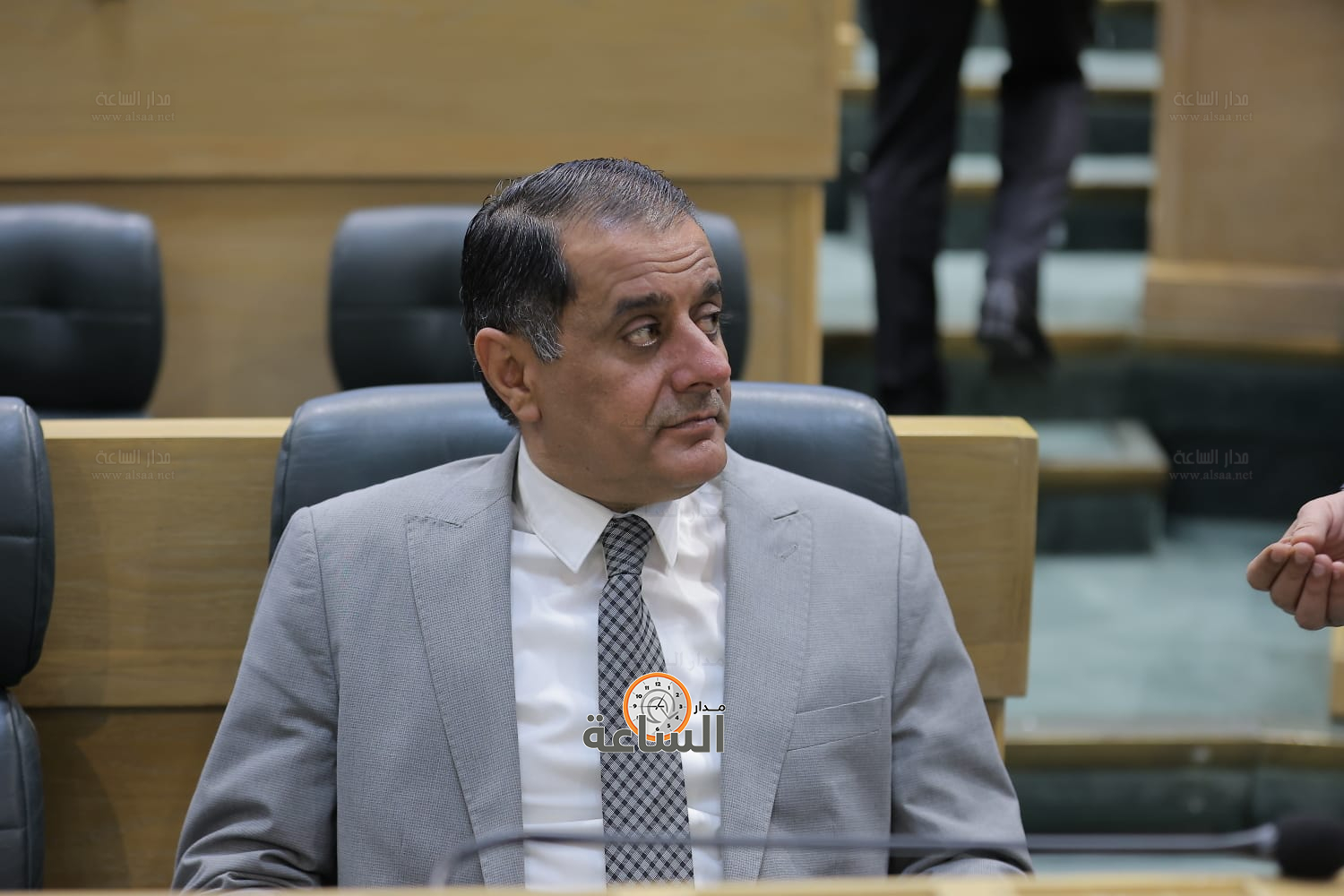 Madar Al-Saa Images 0.4487603064332121