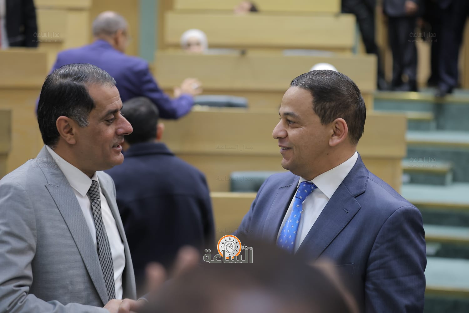 Madar Al-Saa Images 0.2743510179033697