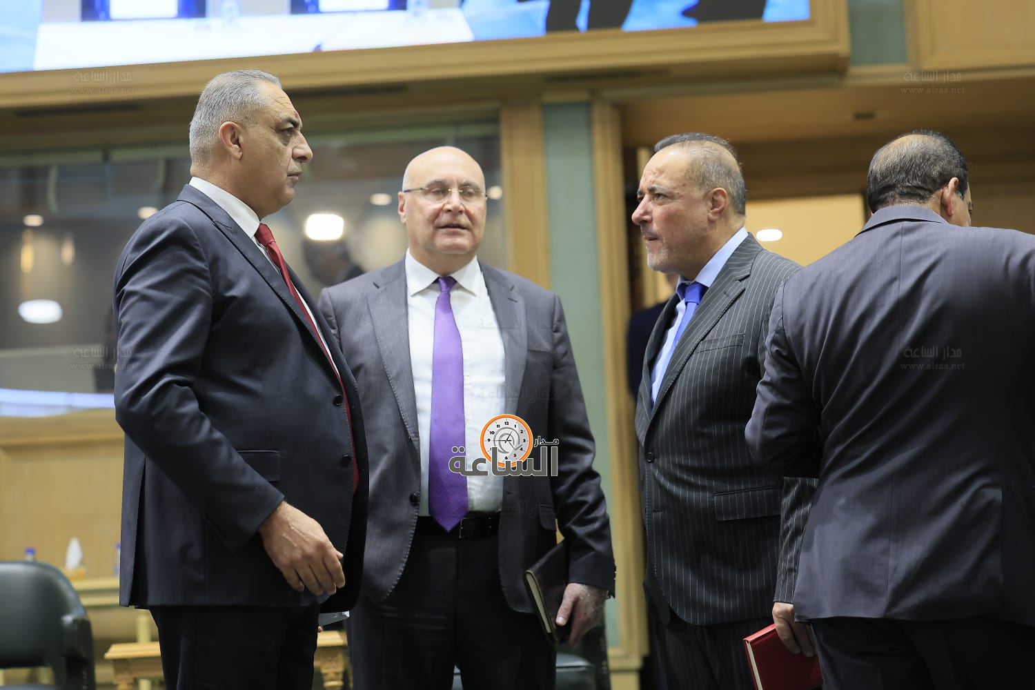 Madar Al-Saa Images 0.35422501213725666