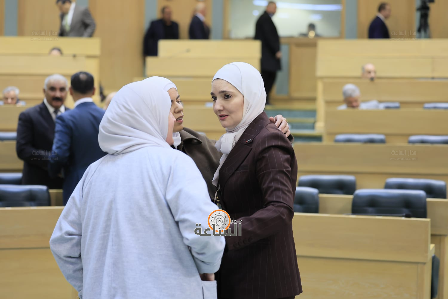 Madar Al-Saa Images 0.9471188033953243