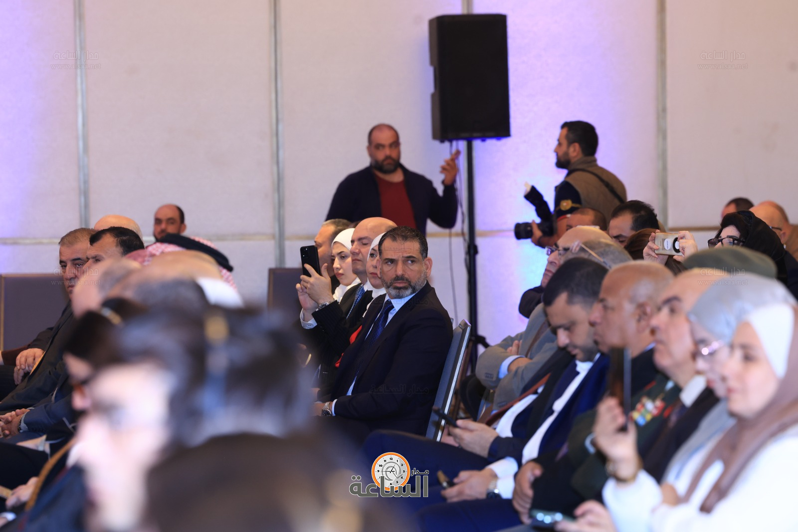 Madar Al-Saa Images 0.3290273375256868