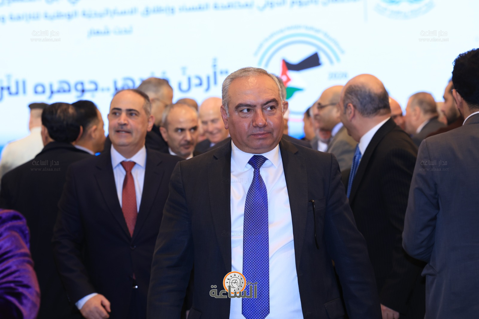 Madar Al-Saa Images 0.954093165063697