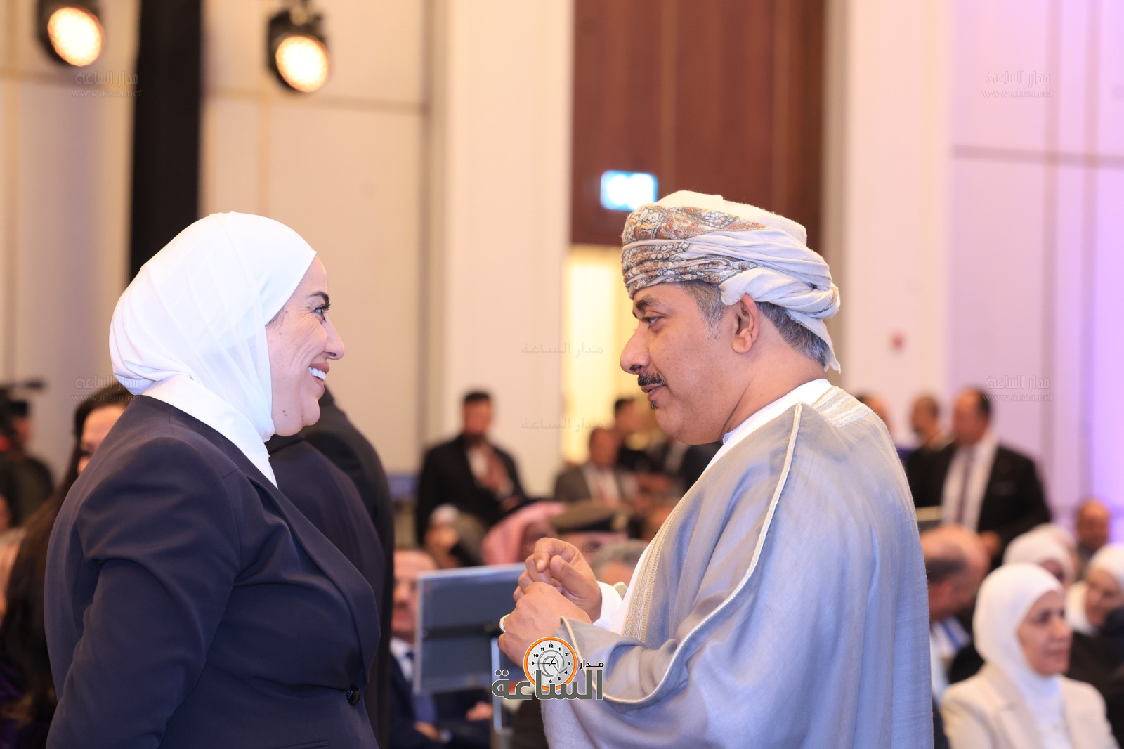 Madar Al-Saa Images 0.740463091583635