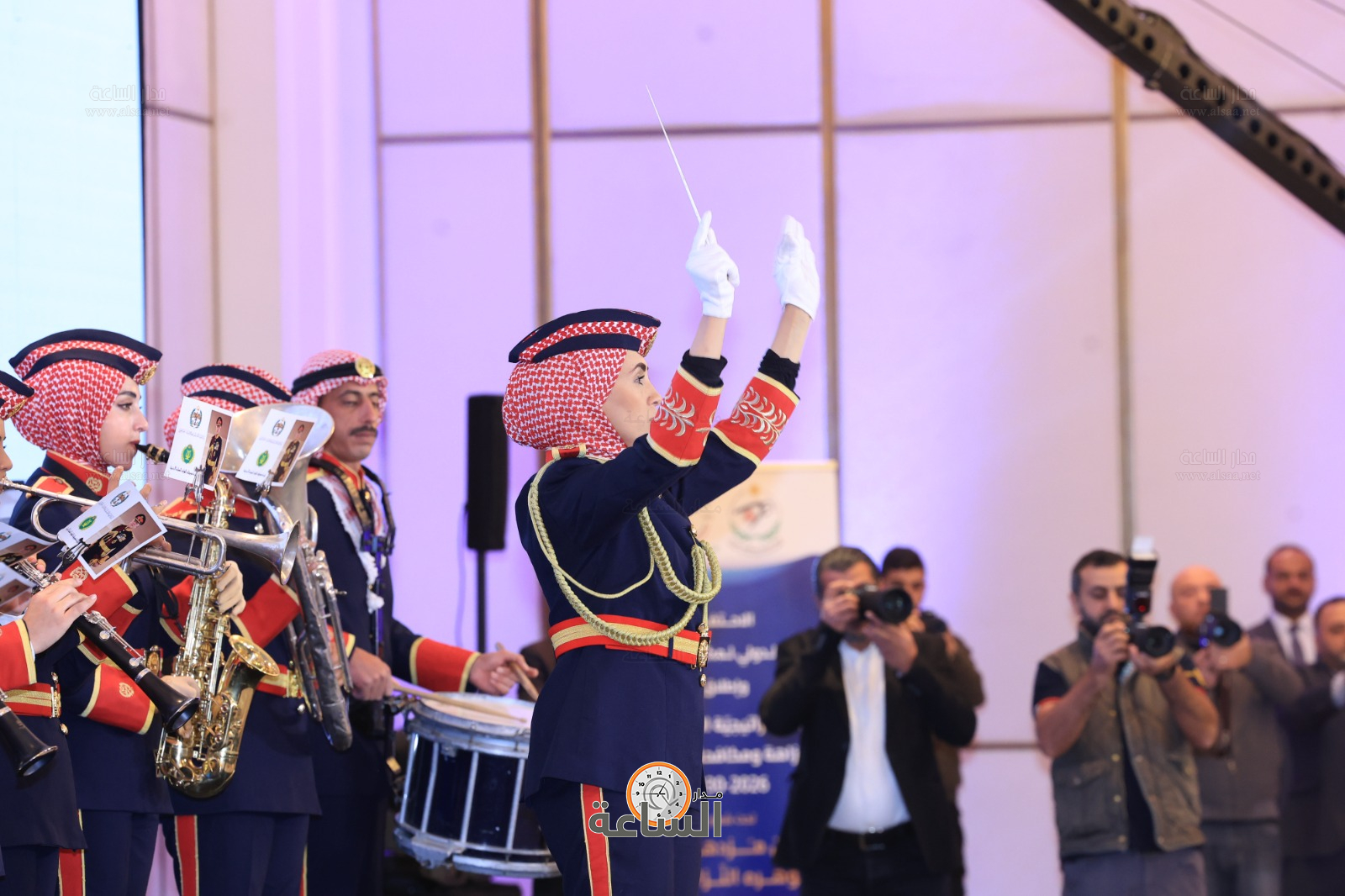 Madar Al-Saa Images 0.4536854258336339