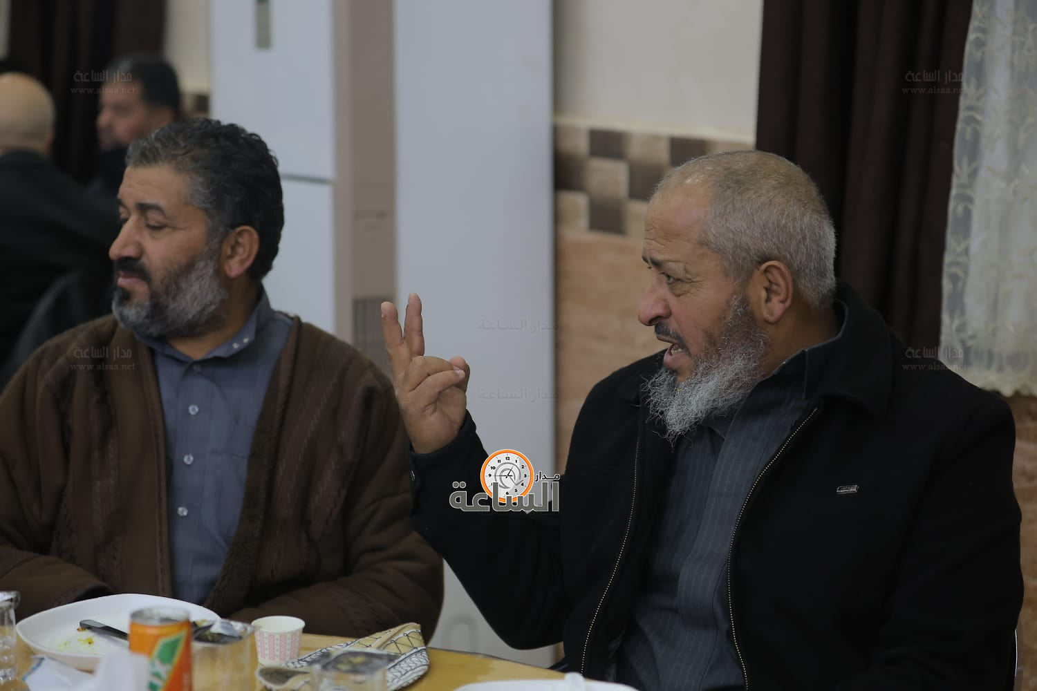 Madar Al-Saa Images 0.6514534833264957