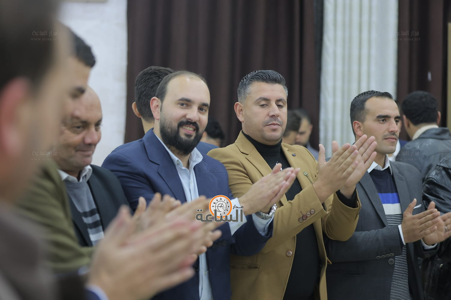 Madar Al-Saa Images 0.18349757000015754