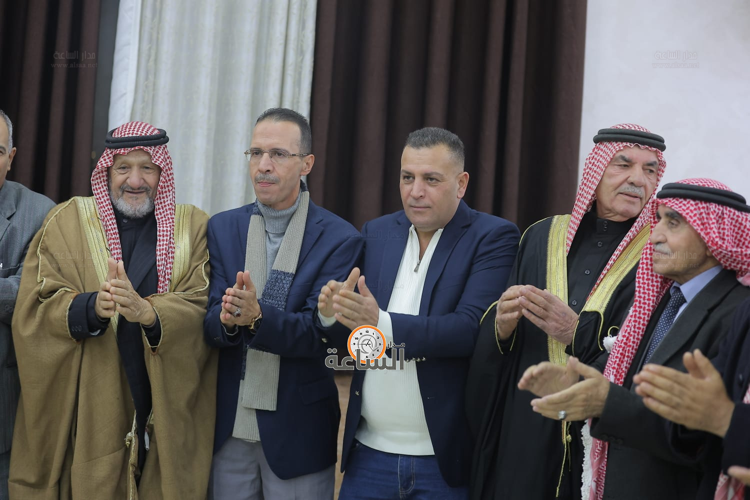 Madar Al-Saa Images 0.9358751922974696