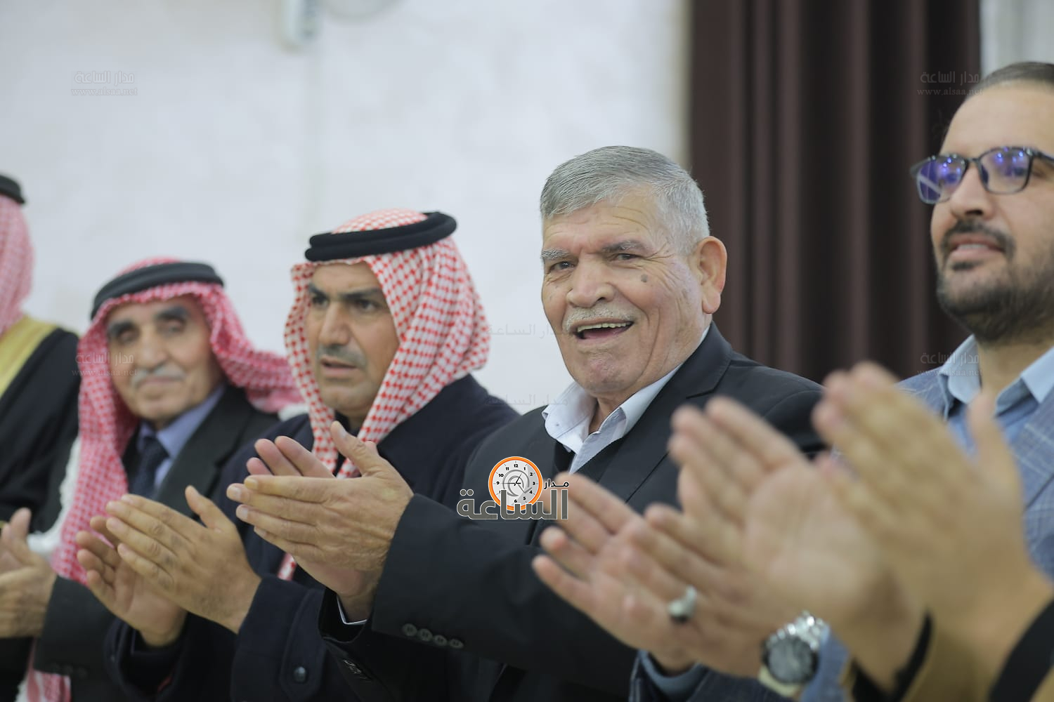 Madar Al-Saa Images 0.9999812471792004