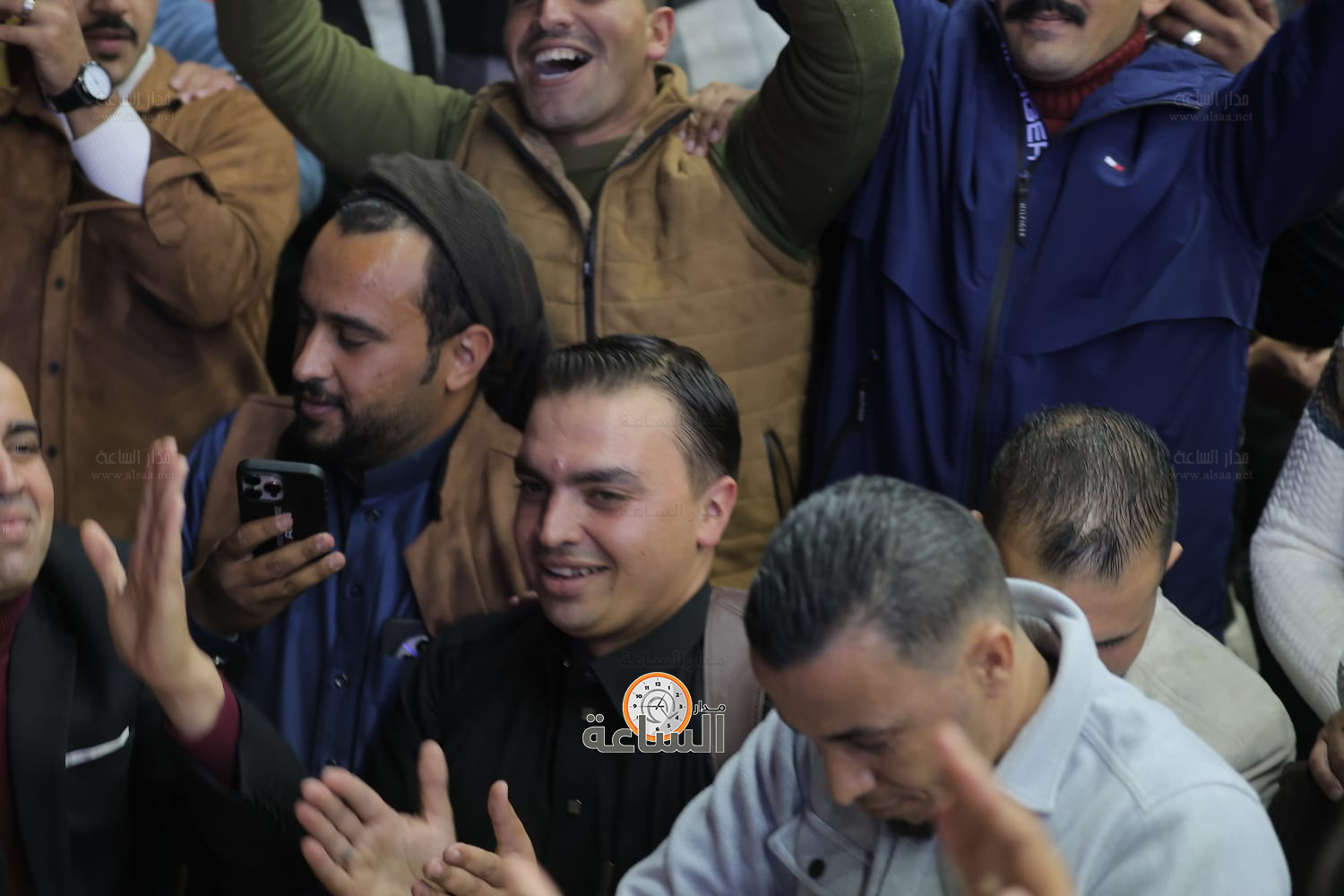 Madar Al-Saa Images 0.8695529305074696