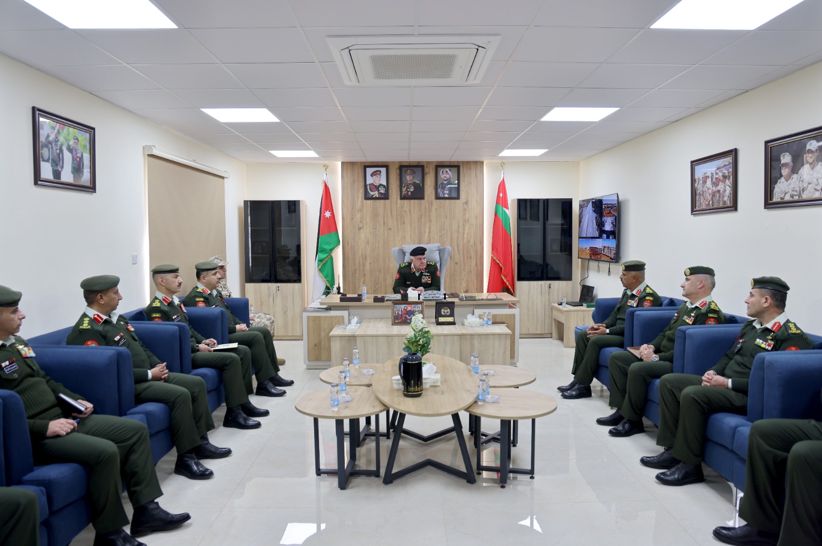 Madar Al-Saa Images 0.4676586300660365