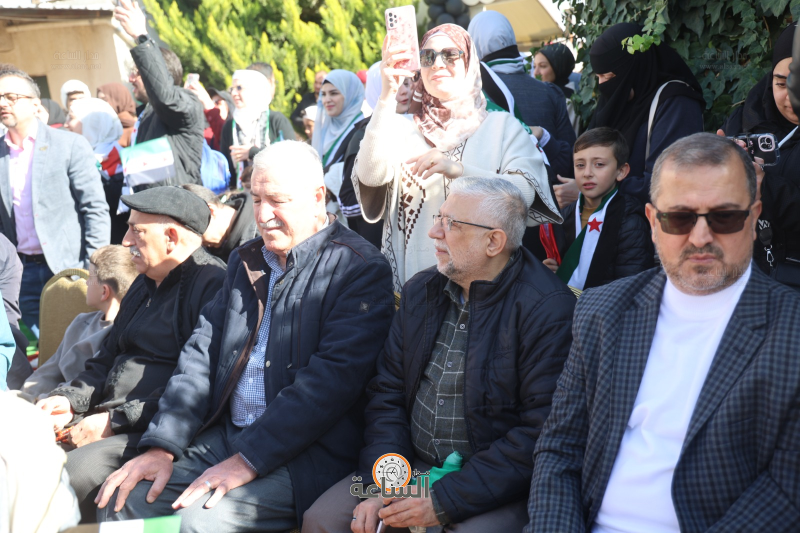 Madar Al-Saa Images 0.8161430406828372