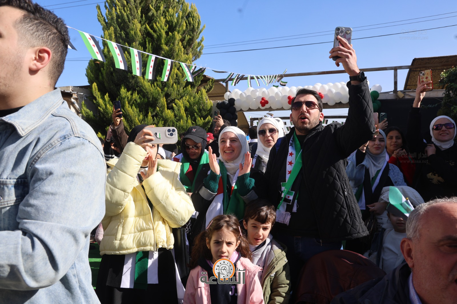 Madar Al-Saa Images 0.9277972541833107