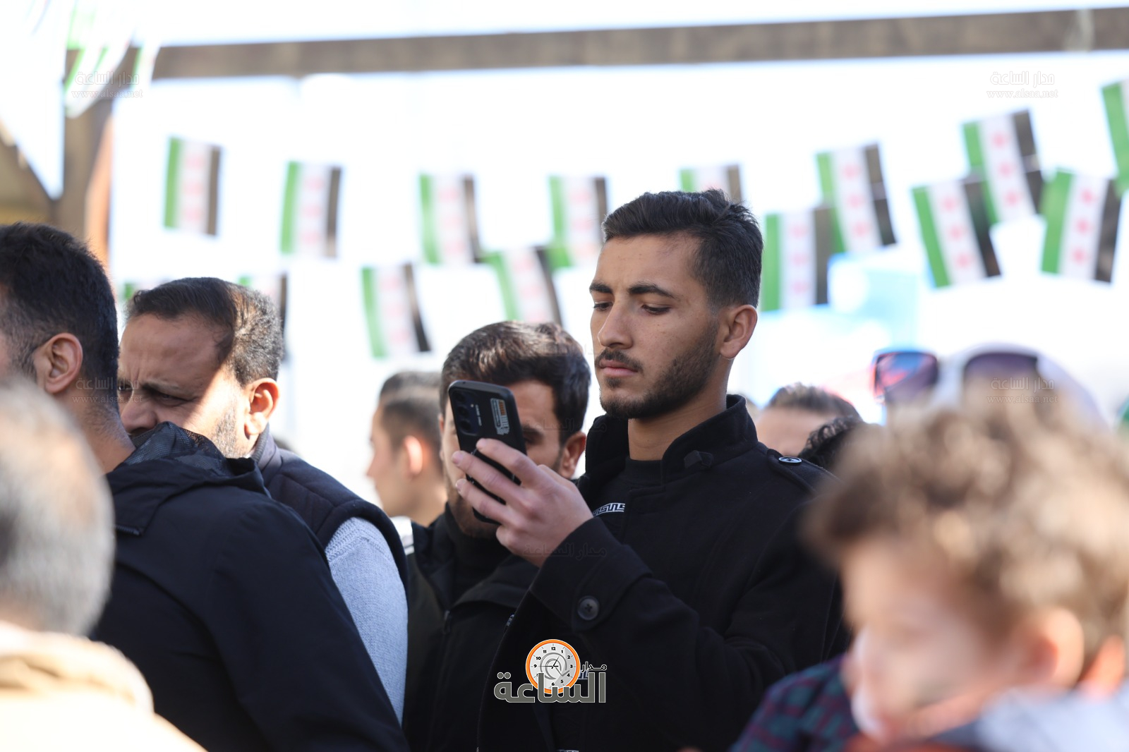 Madar Al-Saa Images 0.7236067466007985