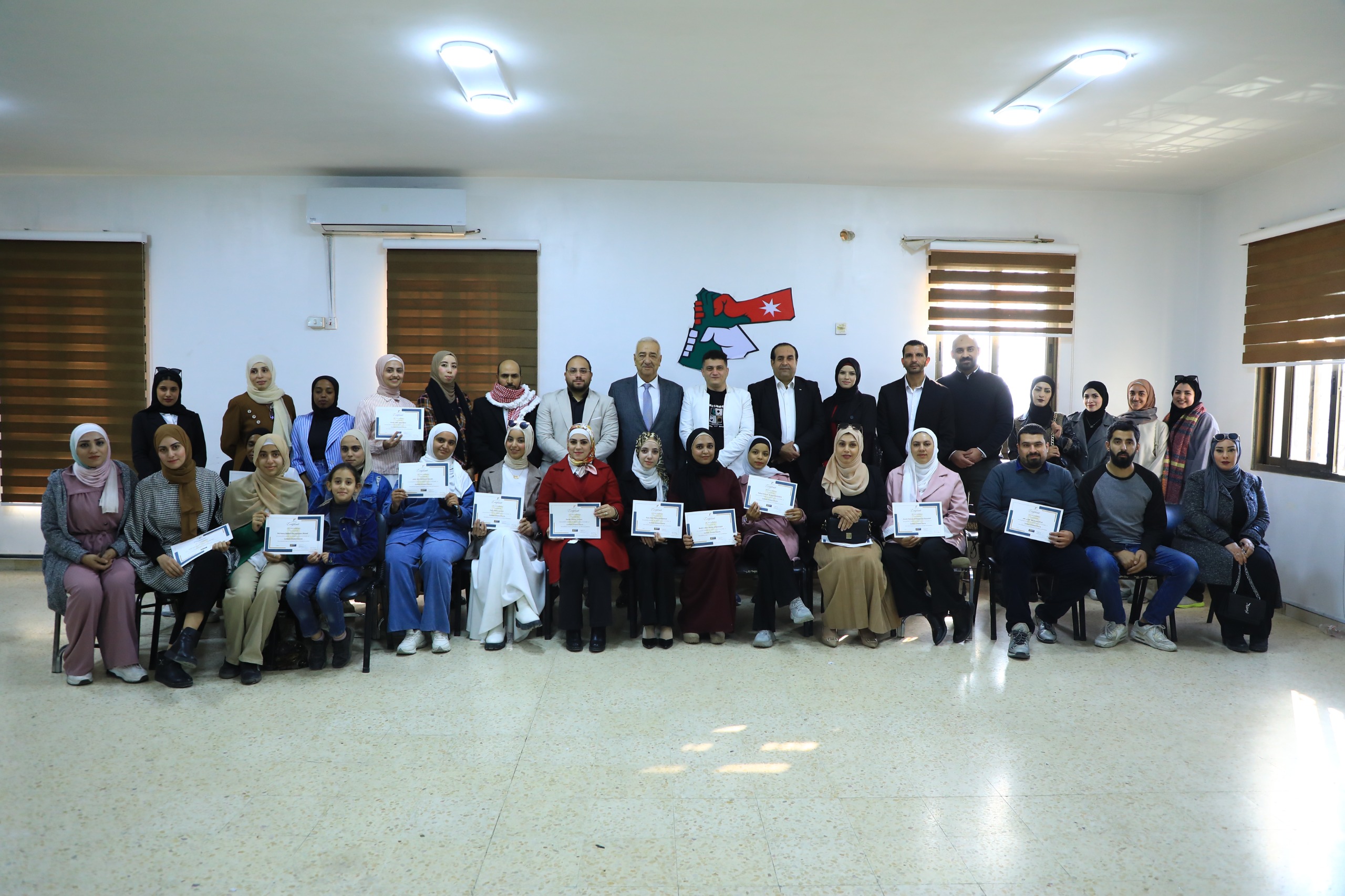 Madar Al-Saa Images 0.03487190836835752