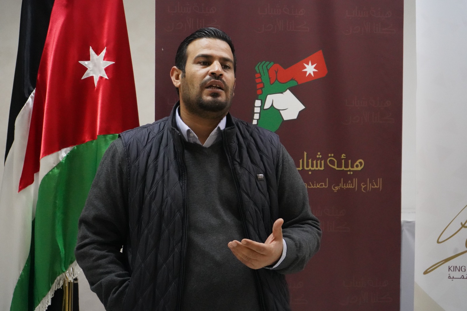 Madar Al-Saa Images 0.8859396098626319